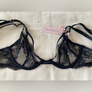 NWT Victoria’s Secret 32B VERY SEXY Unlined Black Lace Low Cut Demi Bra